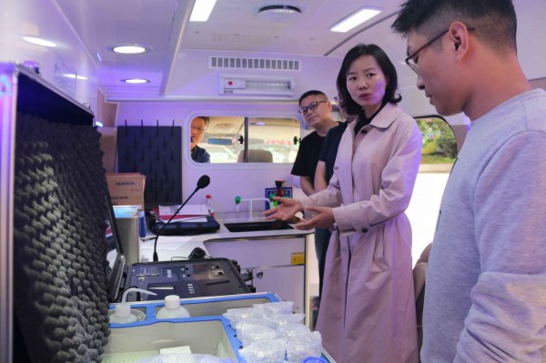 宣恩縣長習覃調(diào)研縣市場監(jiān)管局機構(gòu)改革推進工作，聚焦代理代辦服務優(yōu)化